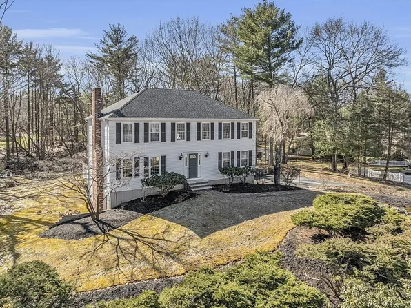 140 Vest Way, North Andover, MA 01845