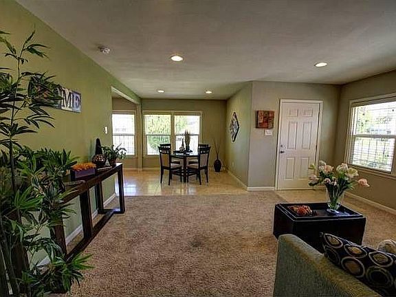 2nd image of 10526 Pace Ave