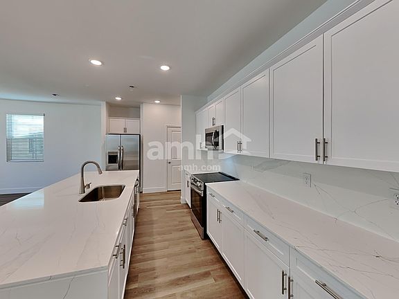 3rd image of 8391 Buckskin Cliff Ave