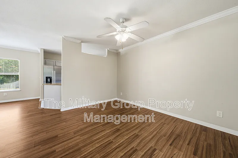 1 bed, 1.0 bath, 771 sqft, $1,675 — Photo 2
