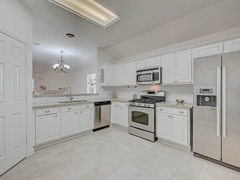 3118 Aylesworth Ct — Photo 17