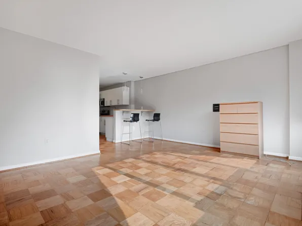 2939 Van Ness St NW, Washington, DC