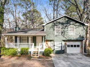 4006 Tanglewood Rd, Snellville, GA 30039