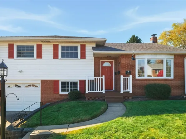 3152 Ben Davis Ave, New Kensington, PA 15068