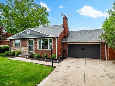 4482 Ranchview Ave, North Olmsted, OH, 44070