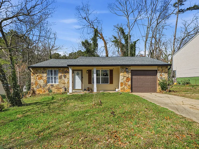 1337 Muirforest Dr — Photo 1