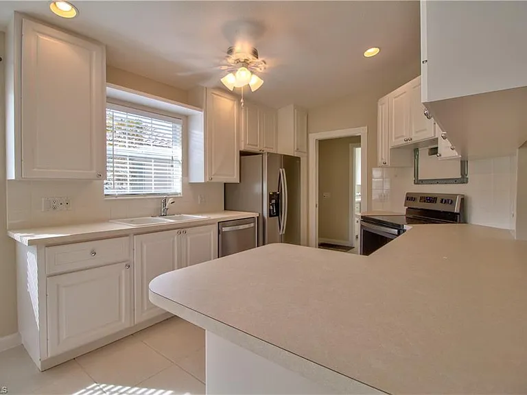 7840 Ionio Ct — Photo 9
