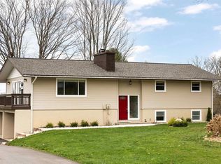 3667 Broadview Ter, Traverse City, MI 49684