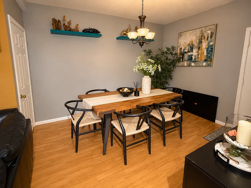 101 Madeline Ave #34