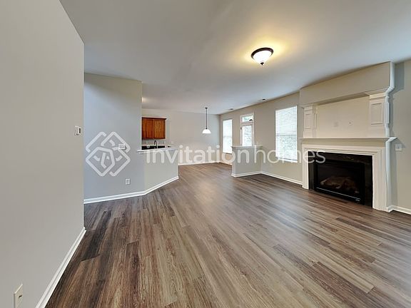 5th image of 503 Wrayhill Dr