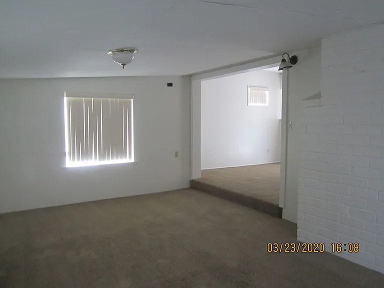 8314 Camelia Dr — Photo 10