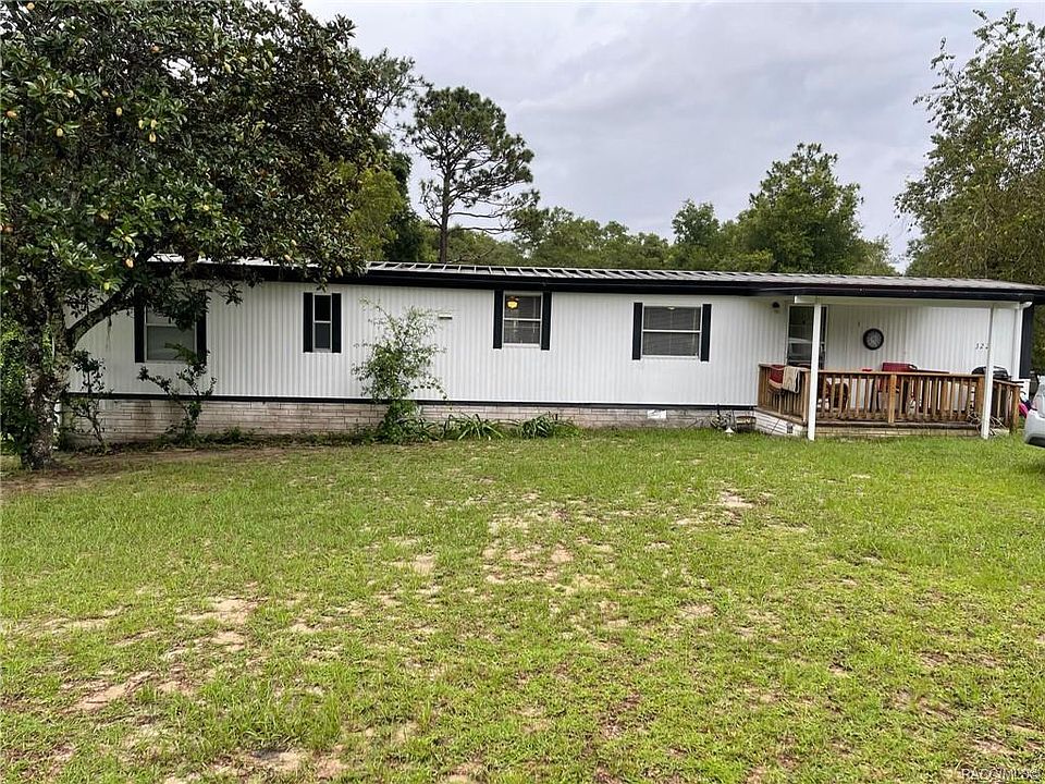 1st image of 3220 E Deanna Ct
