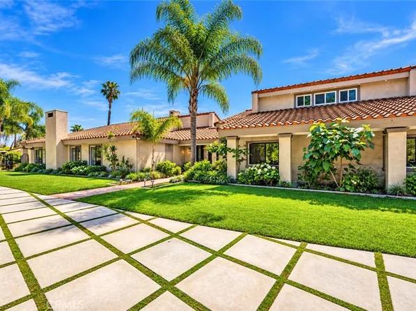 940 N Silent Ranch Dr, Glendora, CA 91741