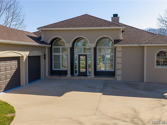 2nd image of 110 Muirfield Ct