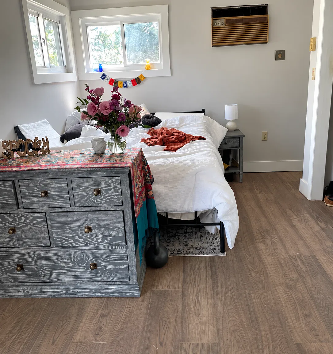 Studio, 400 sqft, $950 — Photo 1