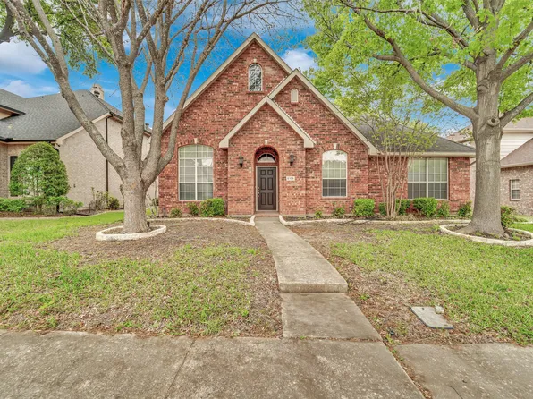 5106 Petersburg Dr, Rowlett, TX 75088