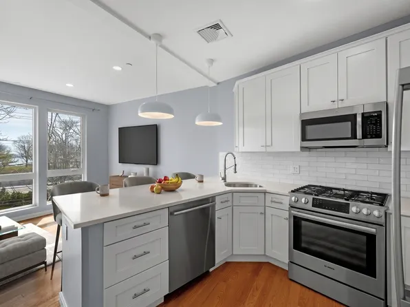 172 Kimball Ave Unit 2, Revere, MA 02151
