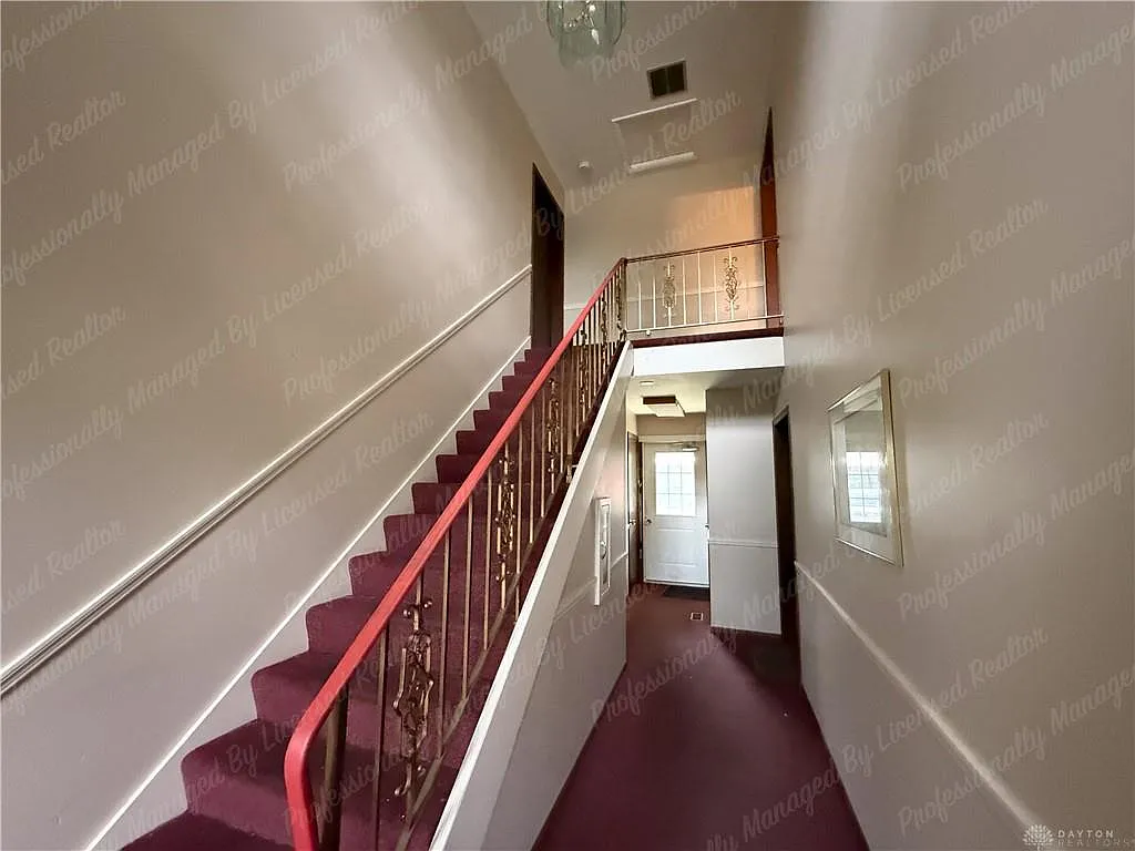 3 bed, 2.0 bath, 1400 sqft, $1,650 — Photo 3