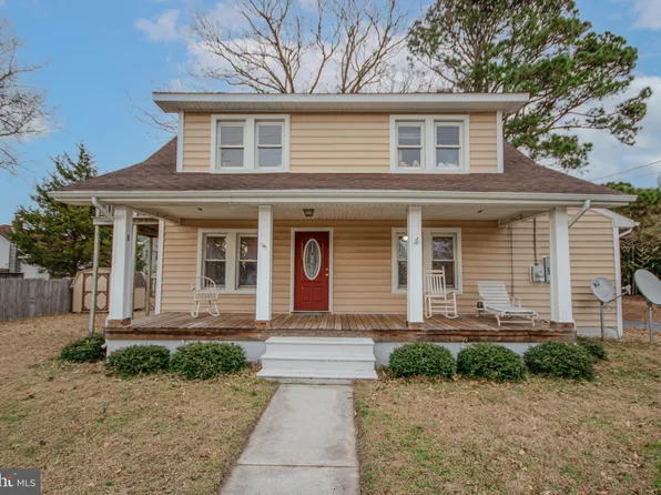 101 Culver St, Hebron, MD 21830