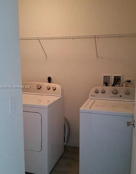 999 SW 1st Ave #2511 — Photo 10