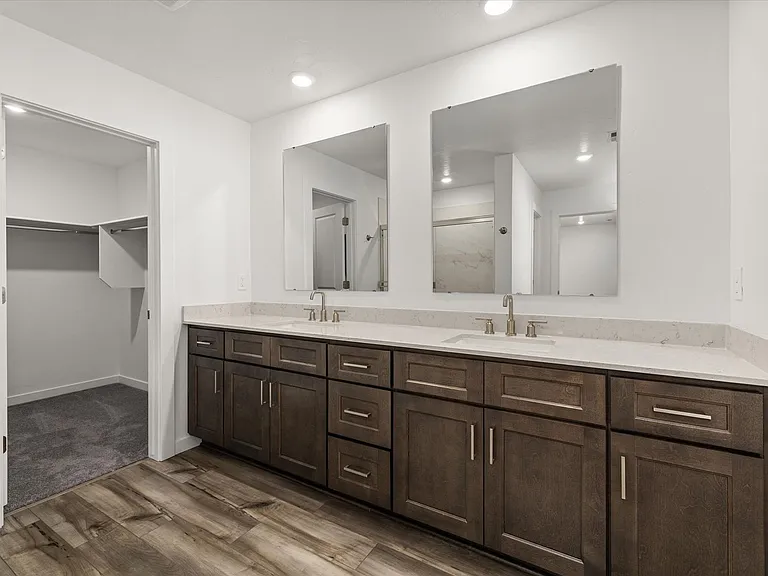 1845 N Black Cyprus Ave — Photo 18
