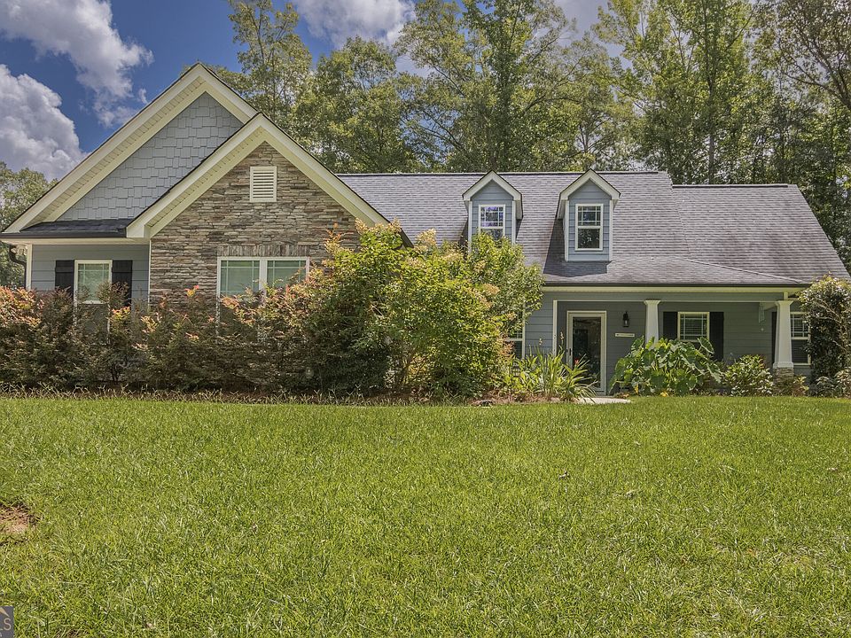 1st image of 52 Brooks Lake Dr
