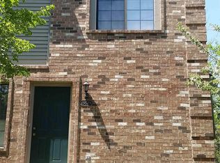 29579 Wharton Ct, Novi, MI 48377