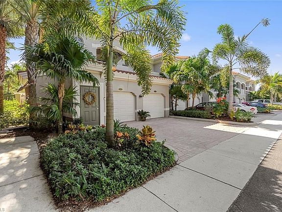 2nd image of 23461 Alamanda Dr Unit 201