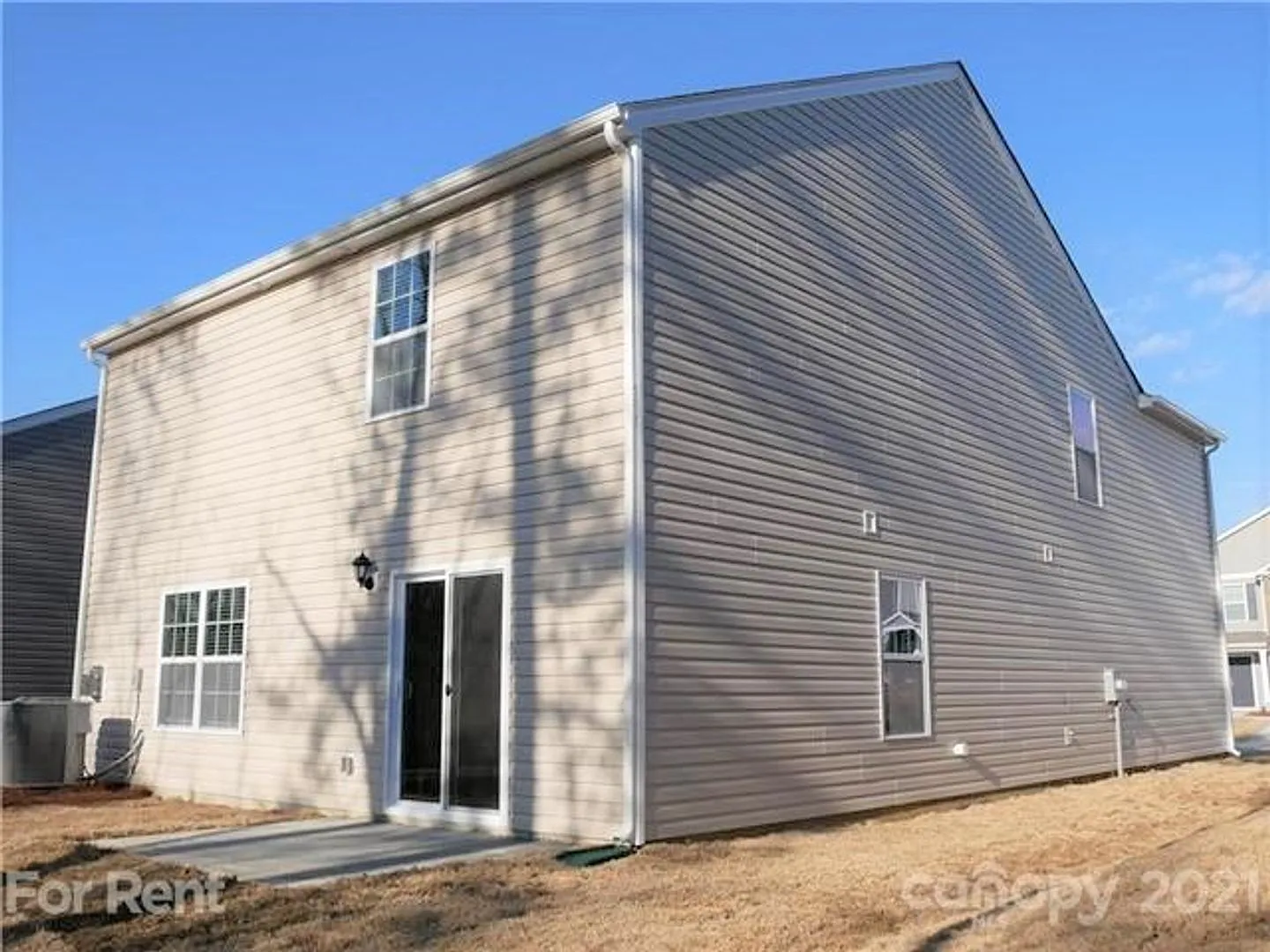 Beautiful Newer Home!! — Photo 2