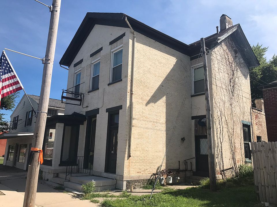2nd image of 16-18 S Chillicothe St