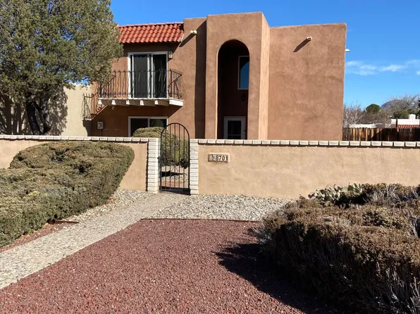 8701 Chambers Pl NE, Albuquerque, NM 87111