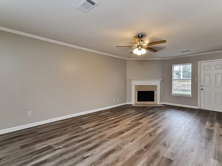 8419 Duval Ave — Photo 4
