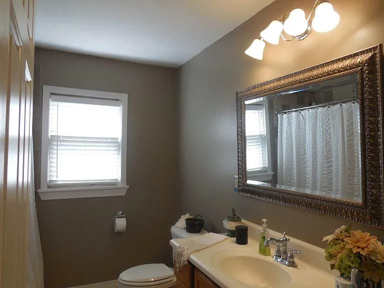 3304 NW 22nd St — Photo 20