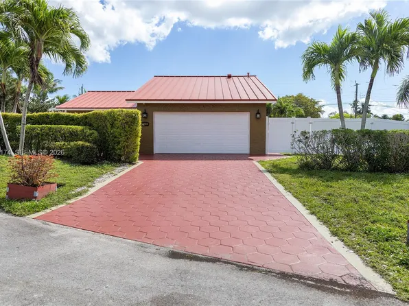 4548 SW 28th Way, Fort Lauderdale, FL 33312