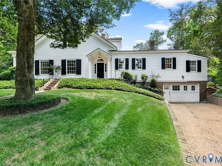 209 Ross Rd — Photo 2
