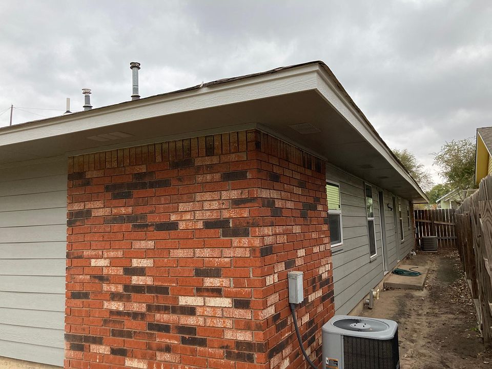 Secondary exit to unit.