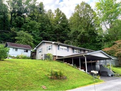 320 Albemarle Ave, Erwin, TN, 37650