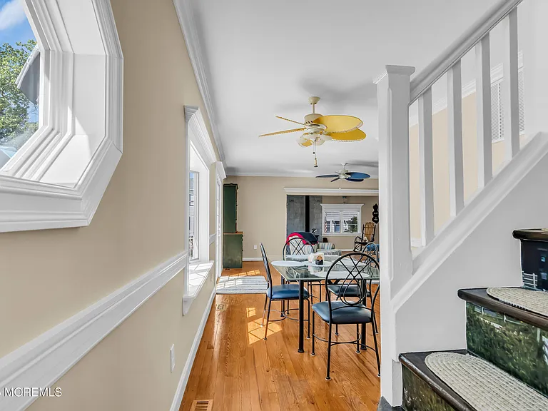 344 E Point Pleasant Ave — Photo 18
