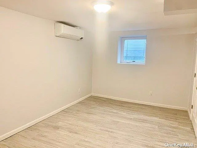 735 W Penn St — Photo 7