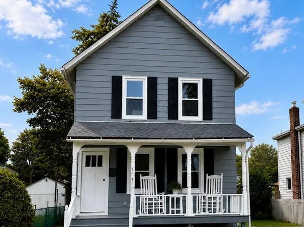 17 Henry Street, Freehold, NJ 07728