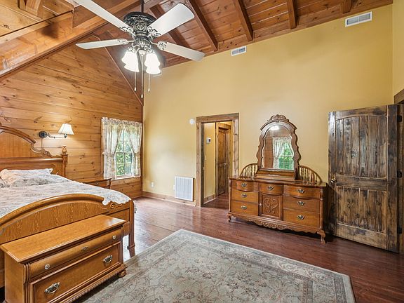 39th image of this home