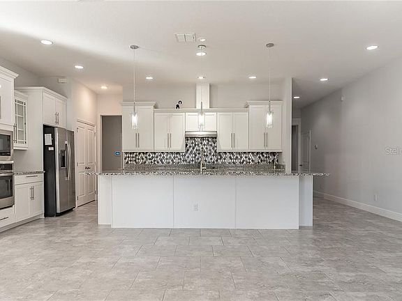 5th image of 1729 Hawksbill Ln