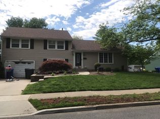 161 Fox Chase Dr, Delran, NJ 08075