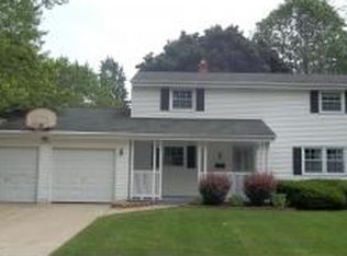 2701 Ravine Way, Green Bay, WI 54301