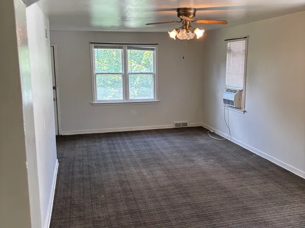 (undisclosed Address), Perry, IA 50220