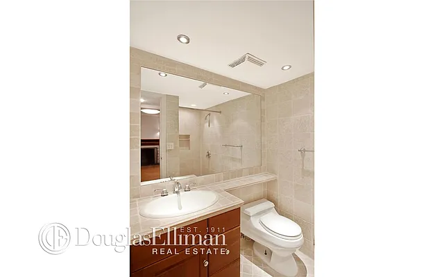 Rented by Douglas Elliman | media 24