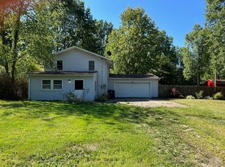 2196 Weir Rd NE, Warren, OH 44483