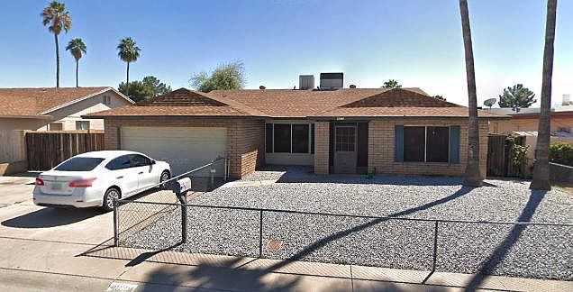 1st image of 4839 W Cochise Dr