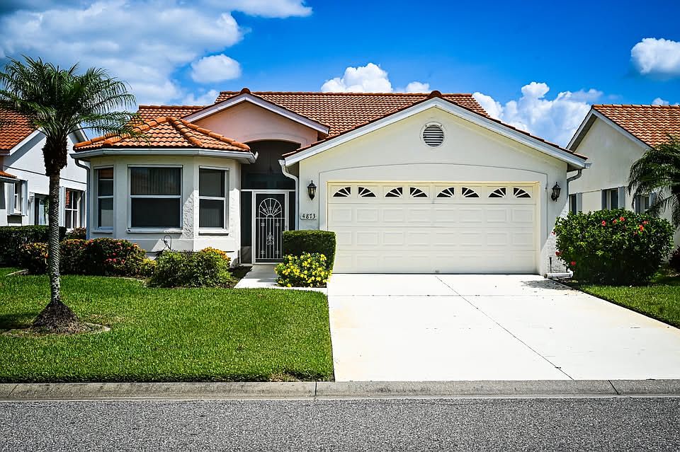 1st image of 4863 Orangetree Pl