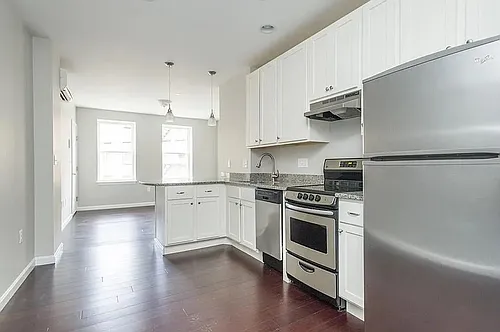 106 Prince St #2 Photo 1